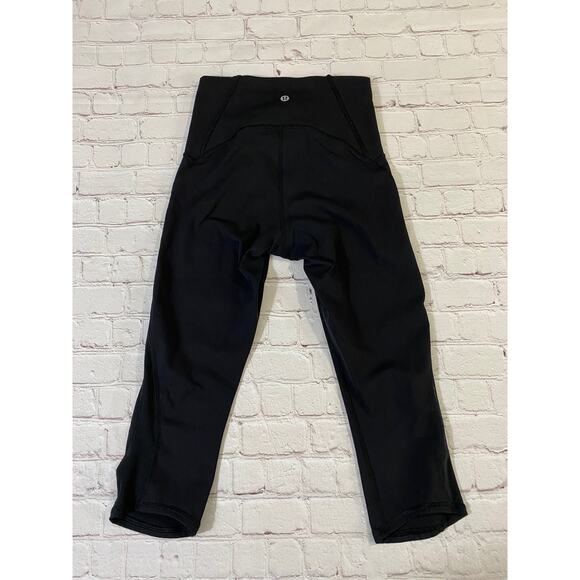 Black lululemon leggings size 4 - Picture 5 of 6